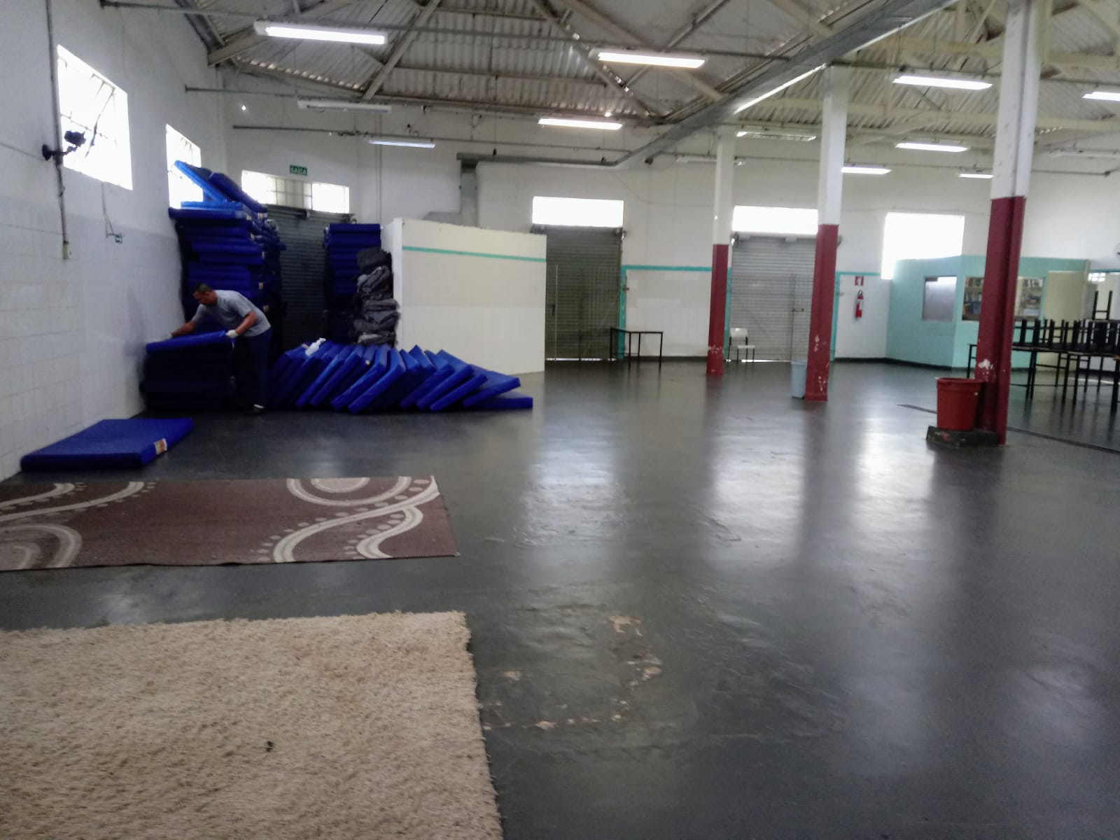 Dobra procura por albergues e prefeitura amplia vagas para pessoas em situação de rua