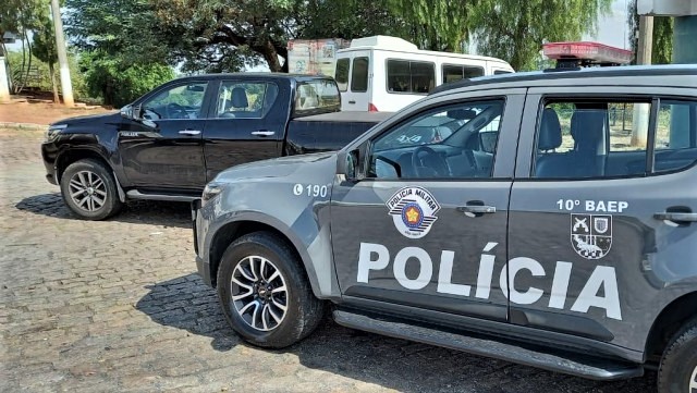 MP denuncia 38 por roubo de caminhonetes na região