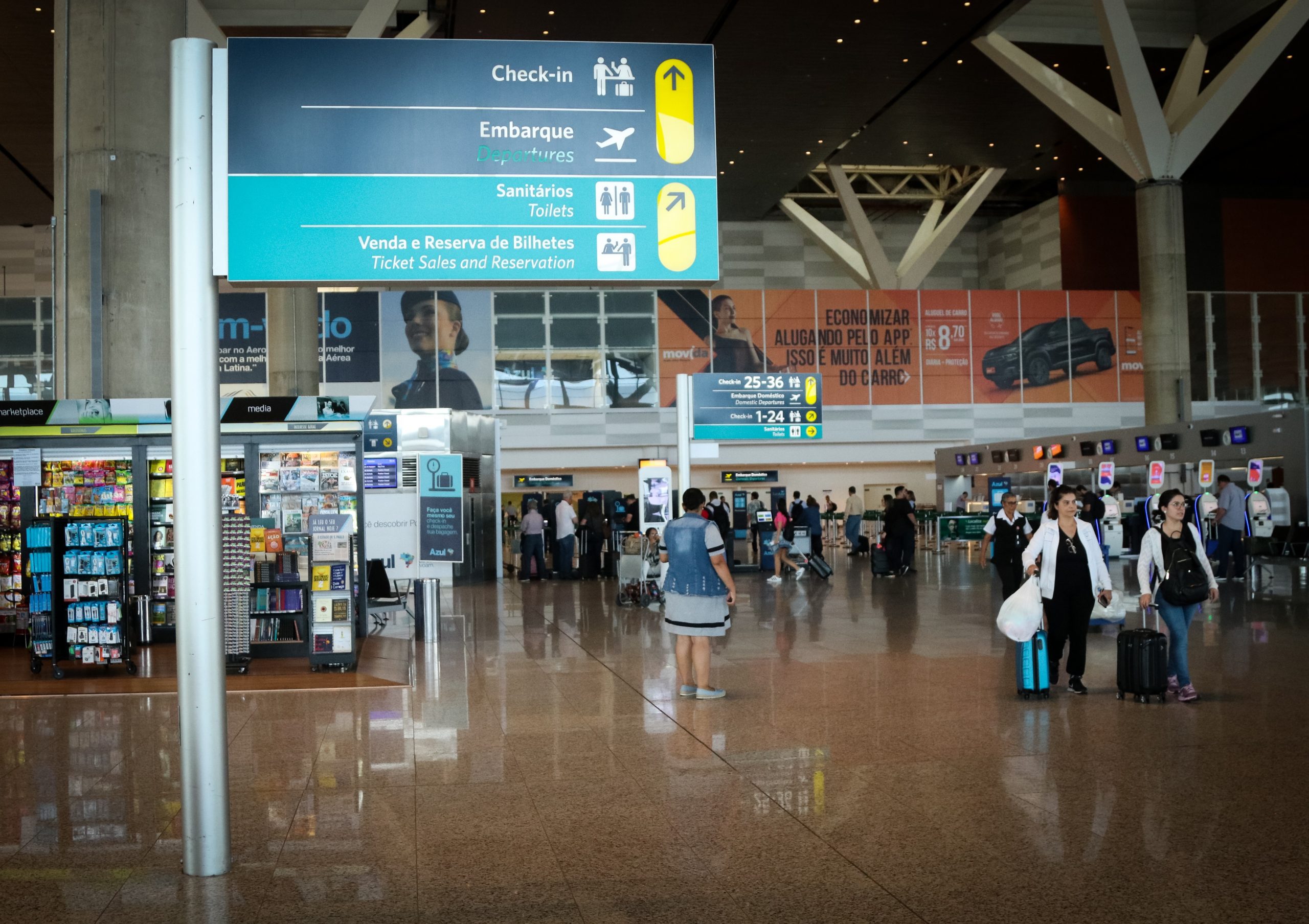 Azul vai disponibilizar 70 voos extras saindo de Campinas durante as férias escolares