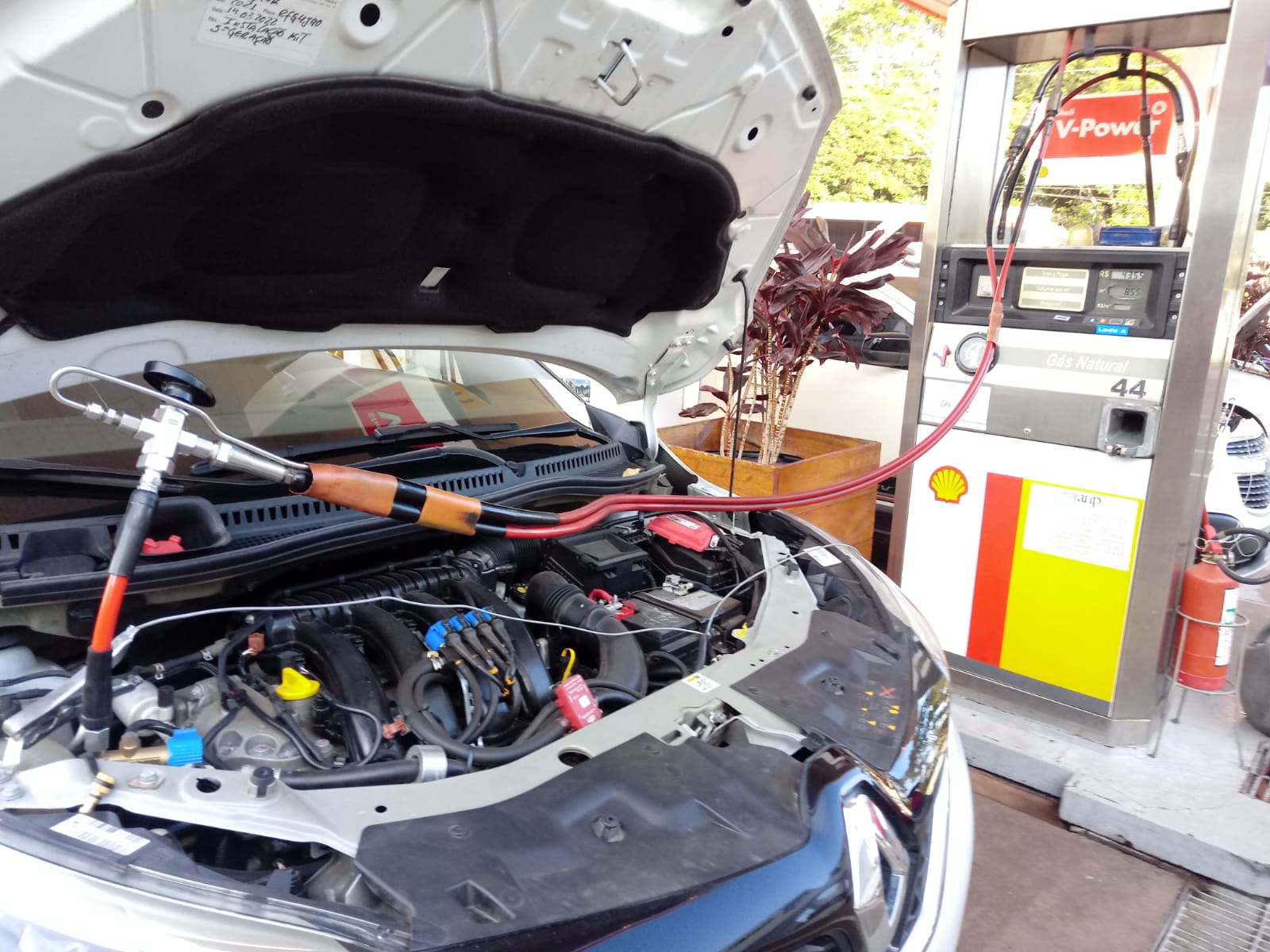 Sete entre cada dez veículos com GNV circulam irregularmente em Campinas