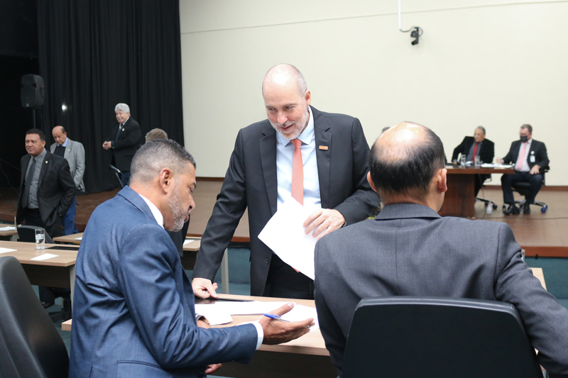 Câmara de Campinas aprova 30% de vagas para negros em programas de estágio