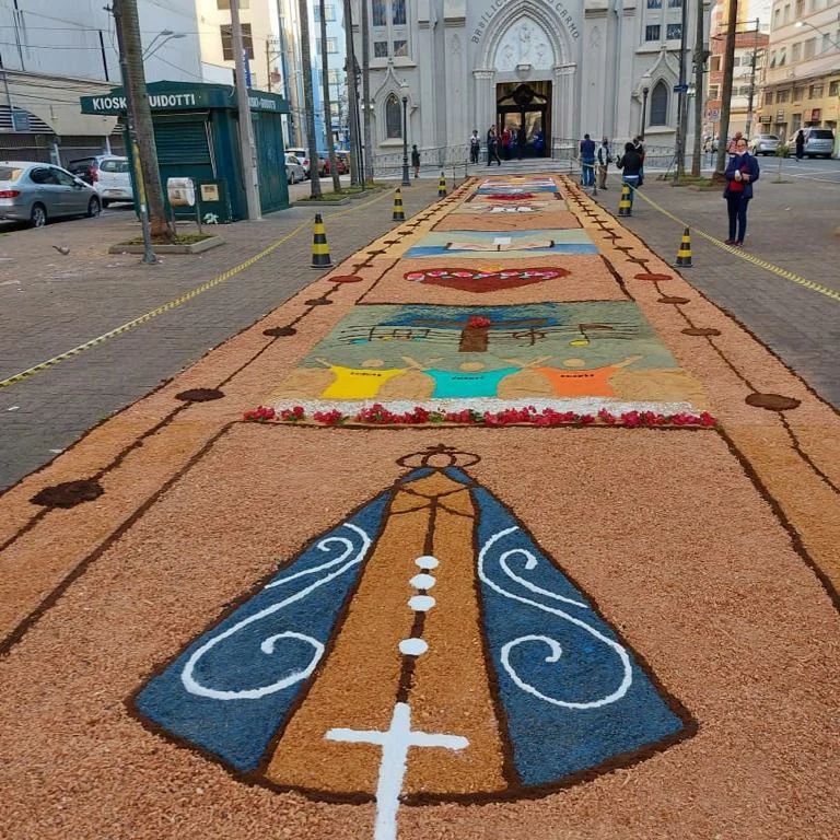 Campinas tem missas e procissão para celebrar o Corpus Christi
