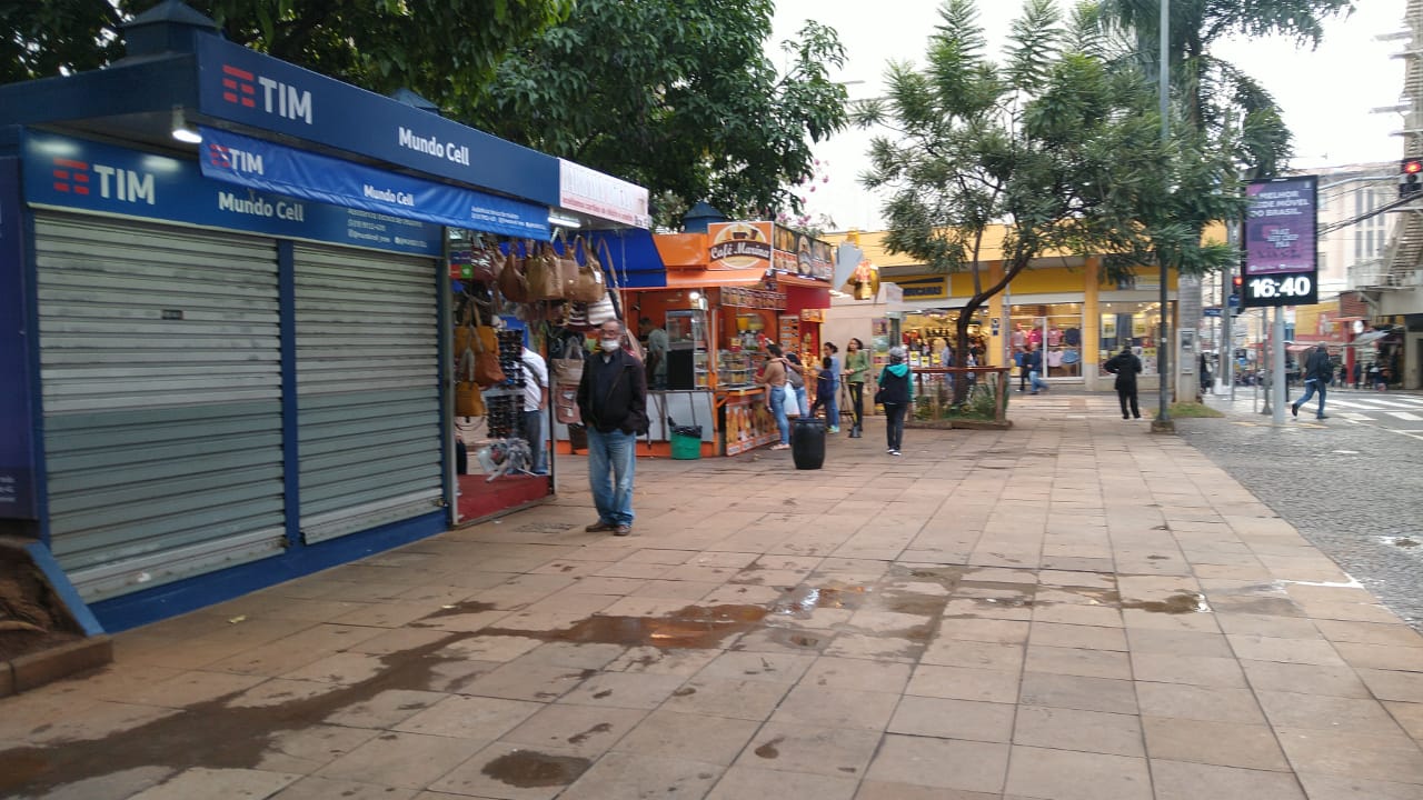 Homem é baleado após roubo no Centro de Campinas