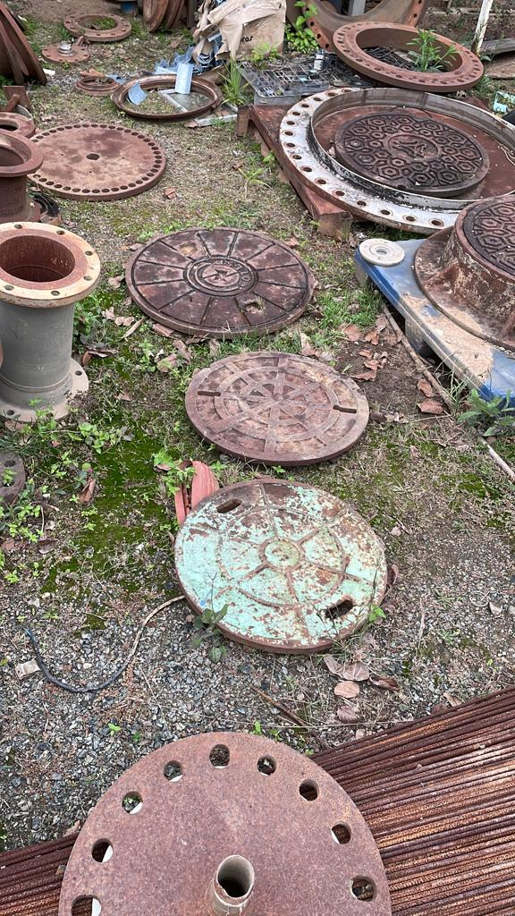 Receptador é preso com tampas de bueiro furtadas em Campinas