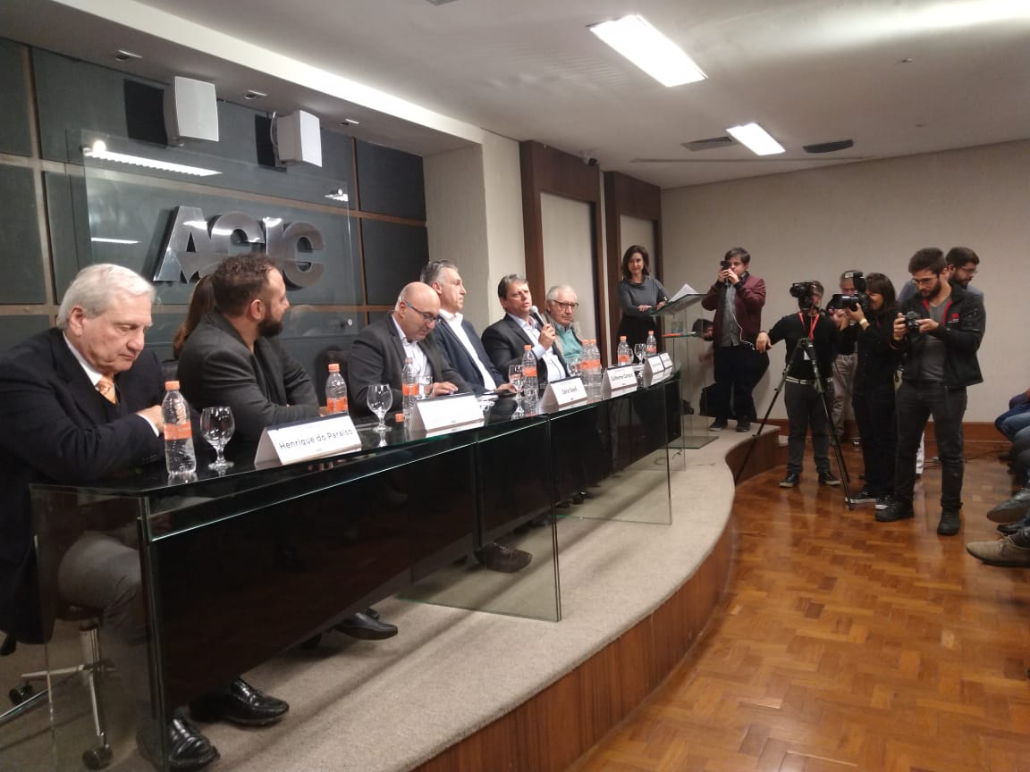 Tarcísio de Freitas (Republicanos) apresenta plano de governo a empresários