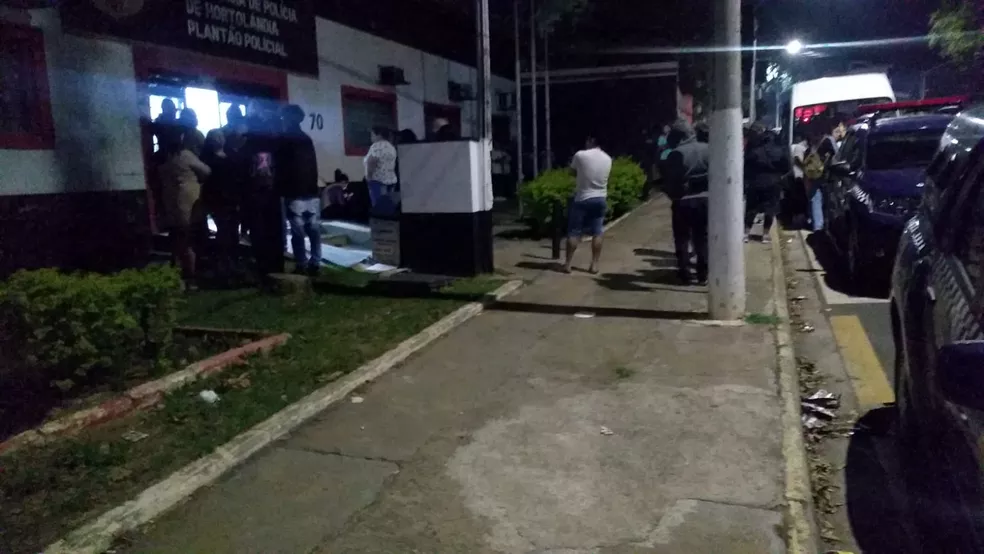 Guarda de Hortolândia encontra tabacaria vendendo produtos de forma irregular