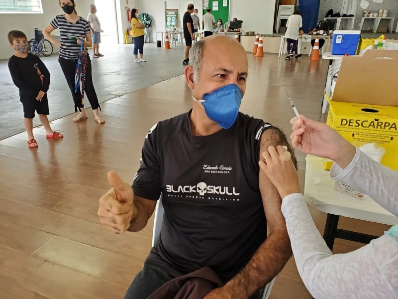 Vinhedo vai fazer mutirão de vacinação contra covid-19 neste sábado