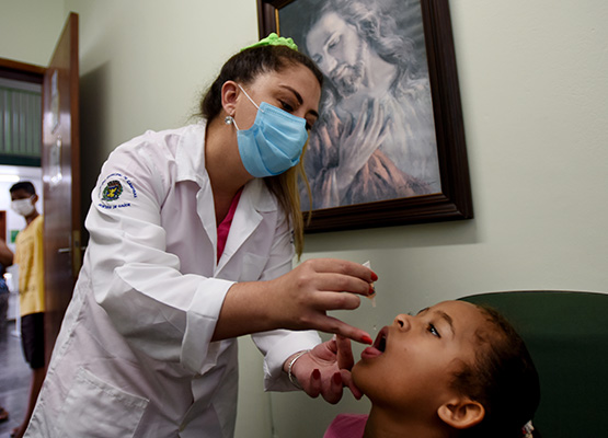 Campinas vacina menos de 60% das crianças contra a poliomielite