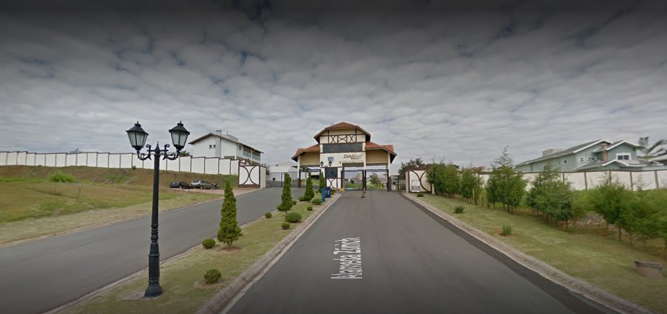 Duas casas de um condomínio de Valinhos são assaltadas