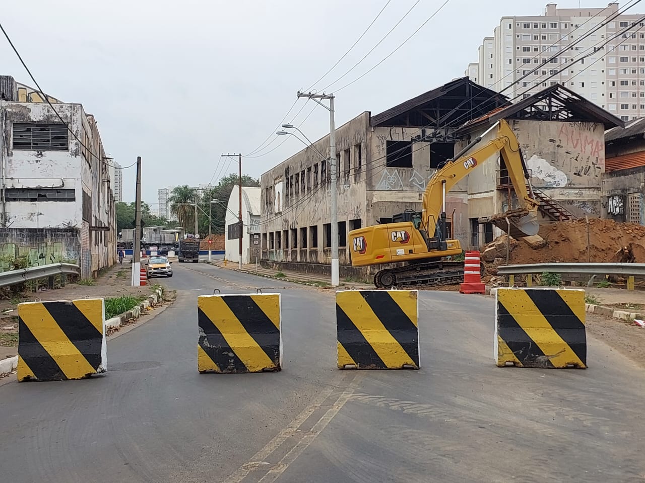 Avenida na região do Curtume ficará bloqueada por seis meses