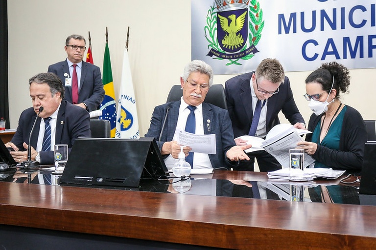 Câmara de Campinas aprova mudanças na cobrança do IPTU para galpões