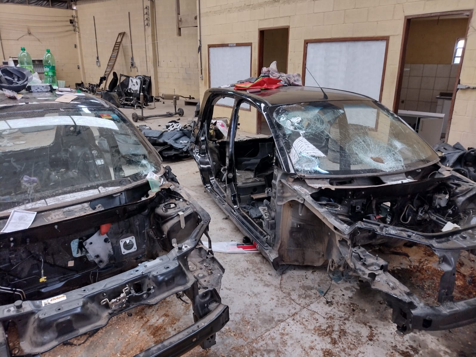 GM prende dupla em desmanche irregular de Campinas