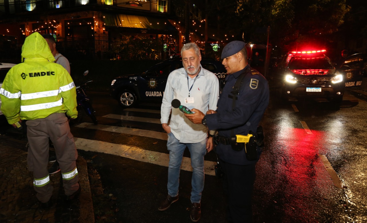 Bares e restaurantes questionam fiscalização sonora em Campinas