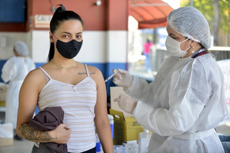 A partir de 2ª, vacinas contra covid-19 serão distribuídas em todas as unidades de Indaiatuba