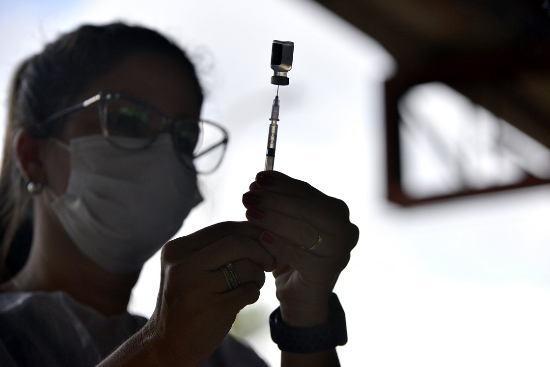 Vacina contra covid está disponível todos os dias em Hortolândia