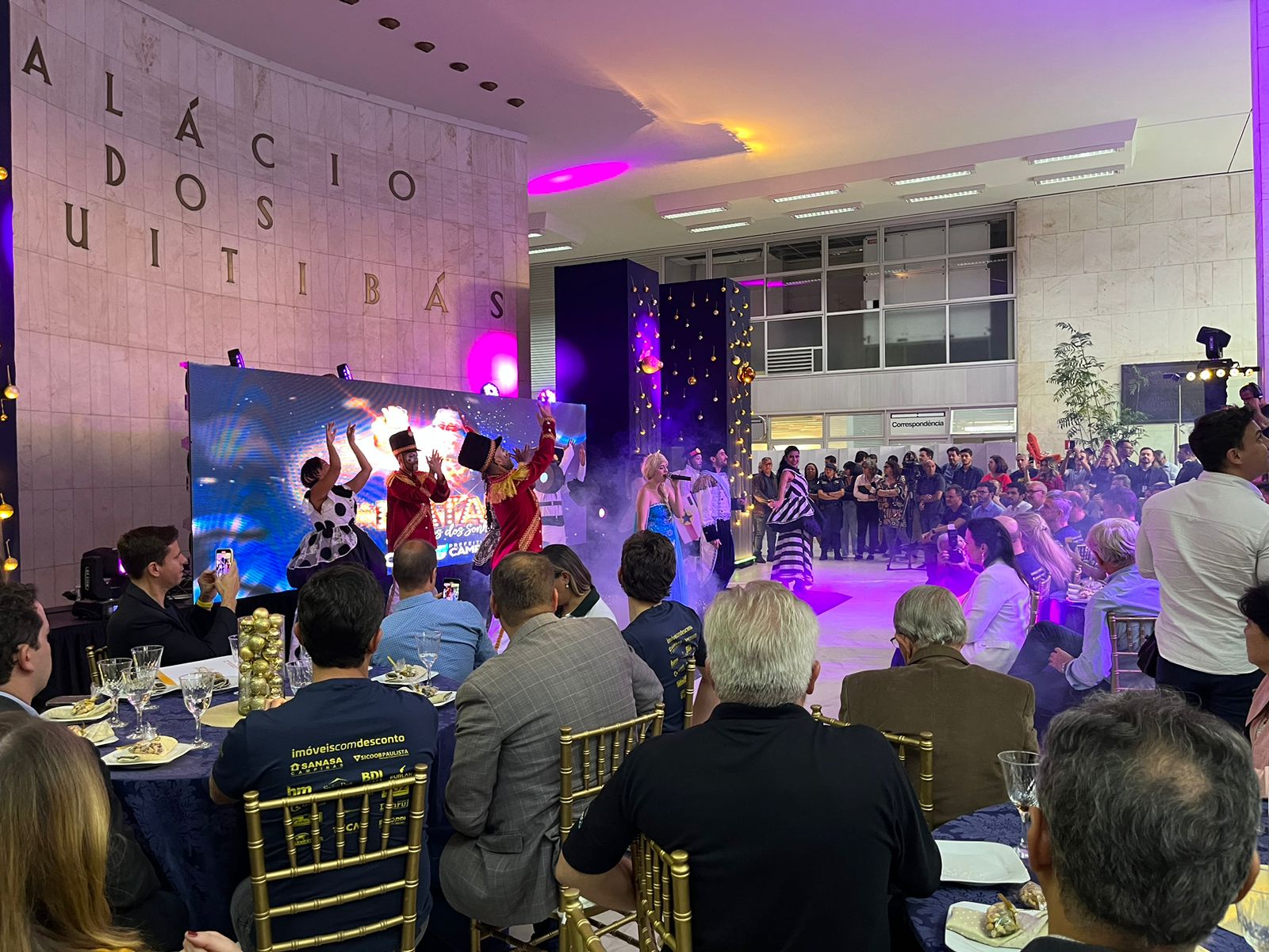 Campinas apresenta nova campanha para o Natal