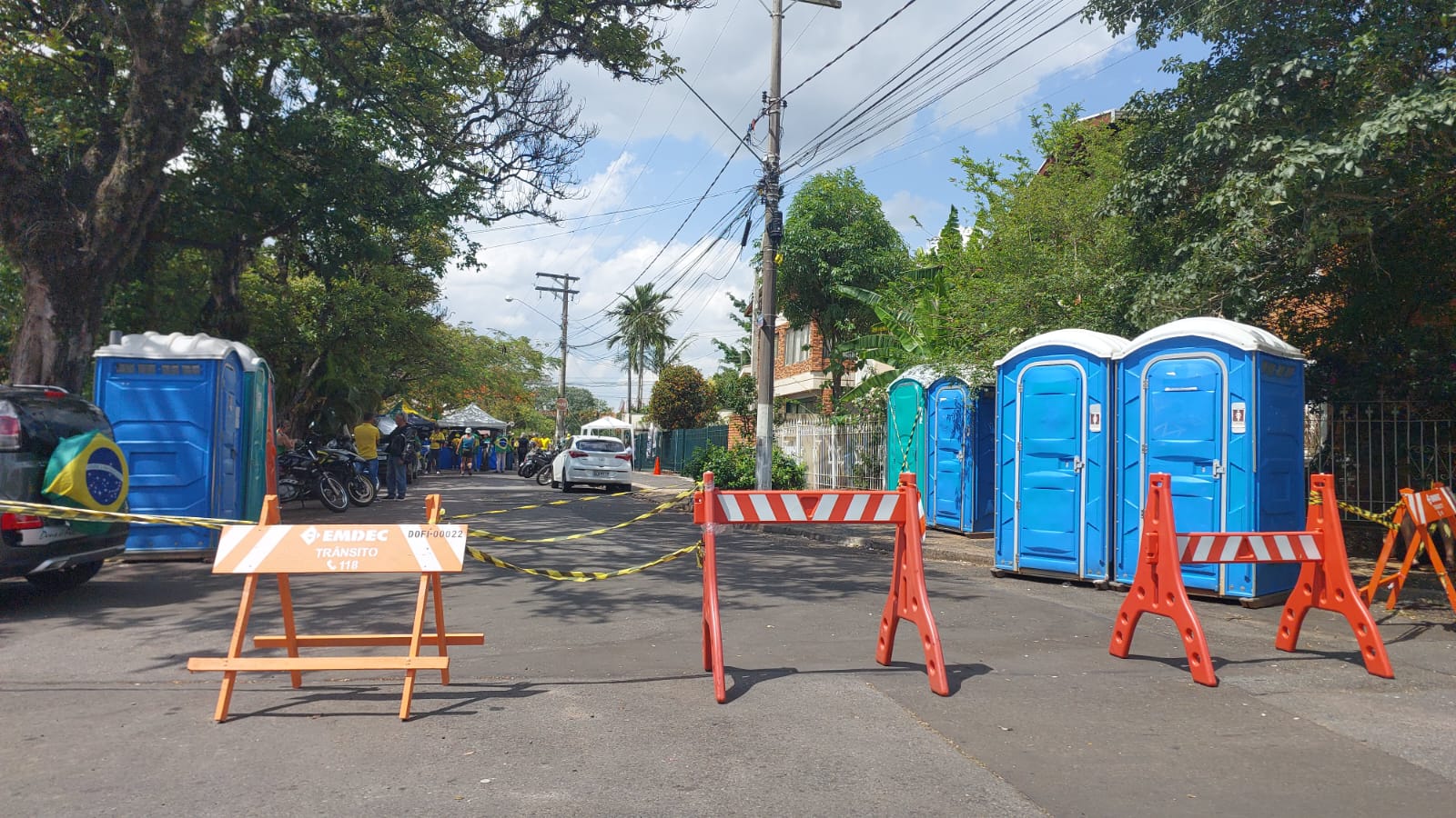 Moradores reclamam de transtornos por protestos no Chapadão