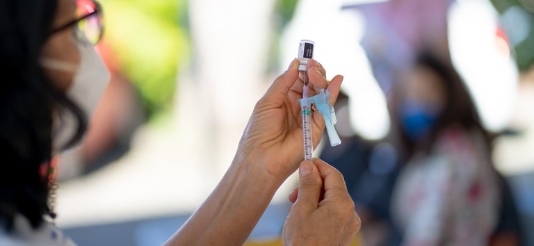 Valinhos muda pontos de distribuição de vacinas contra covid-19