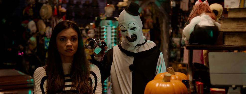 Filme de terror e a readaptação de um clássico são as novidades da semana