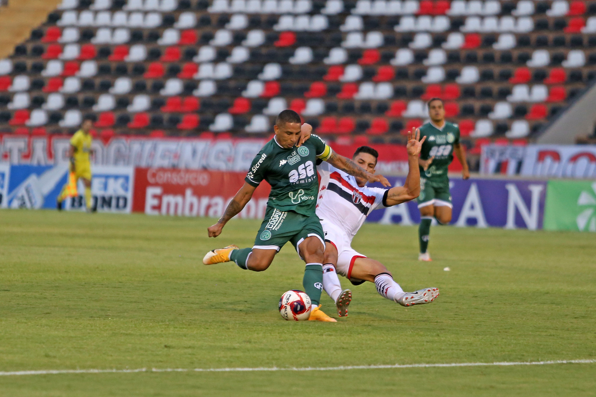 Buscando a reabilitação, Guarani aposta no bom retrospecto recente para vencer o Botafogo em Ribeirão Preto