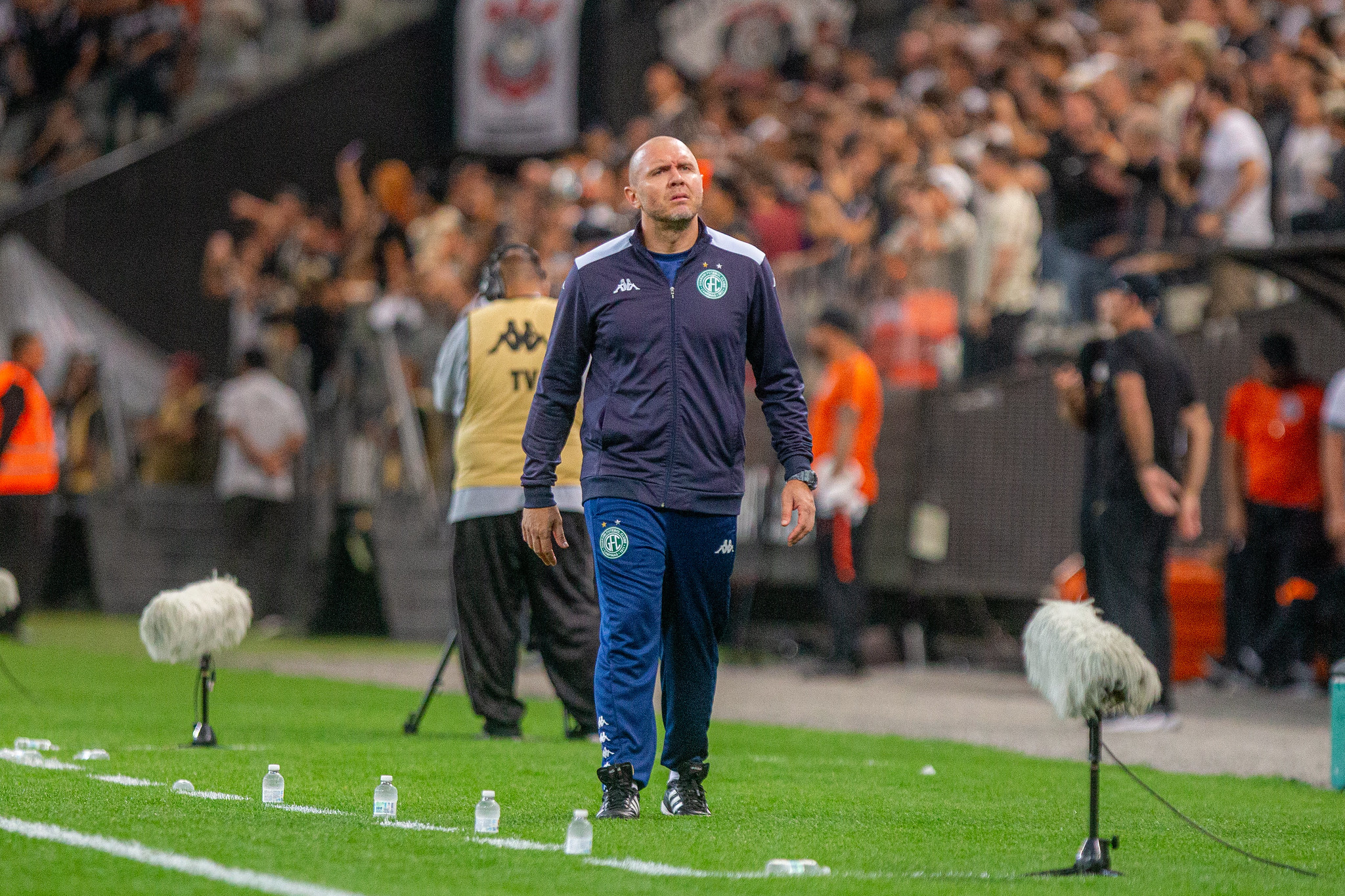 Mozart mostra pessimismo com retorno de lesionados; Nicolas Careca pode aumentar lista de desfalques