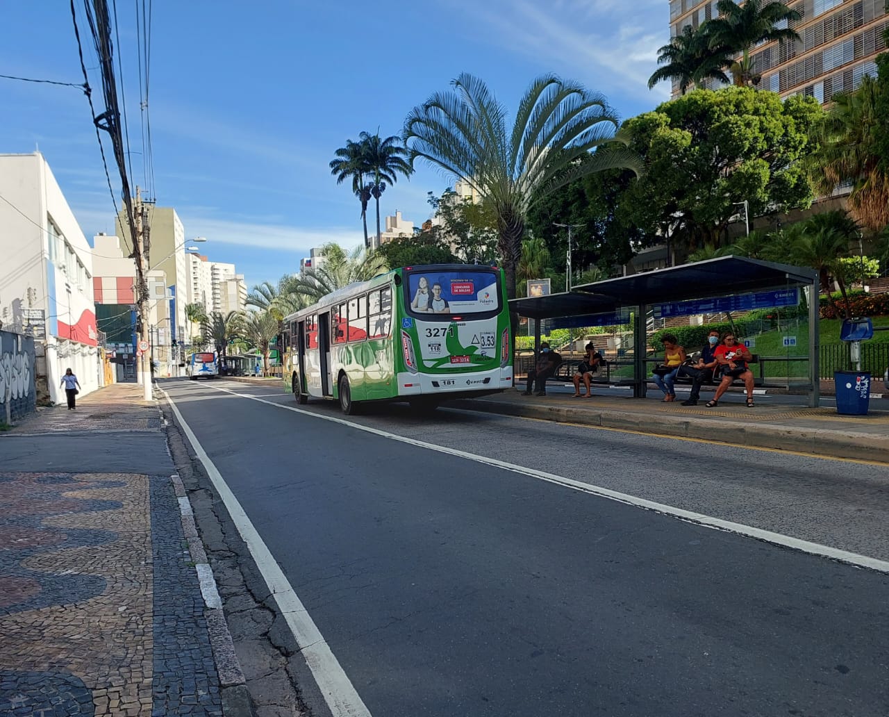 Passageiro de Campinas tem primeiro dia útil do ano com aumento de ônibus