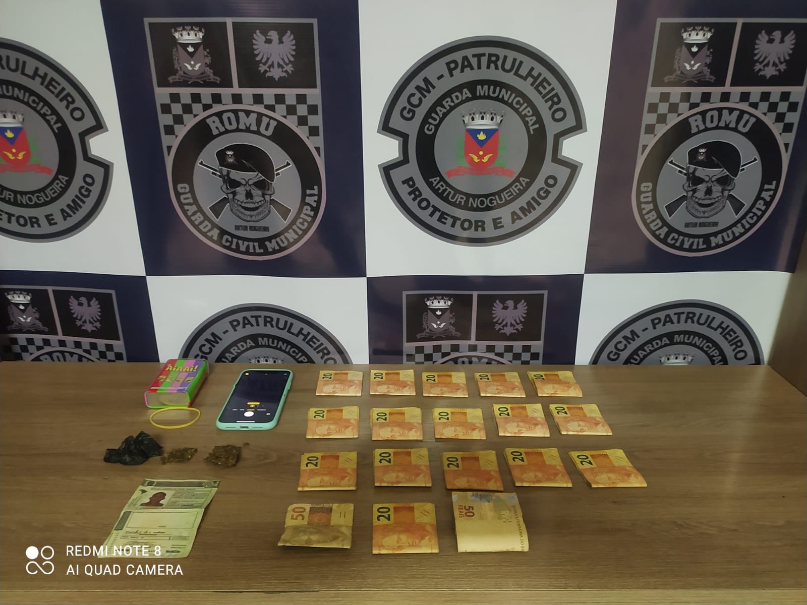 Três detidos por tráfico e porte de drogas em Artur Nogueira