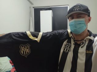 Apaixonado pela Ponte Preta, torcedor piauiense vive expectativa de ver o time do coração pela primeira vez