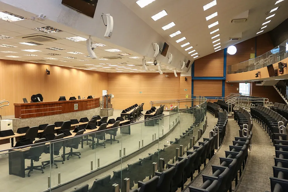 Câmara aprova projeto que prevê banheiros em pontos finais de linhas de ônibus