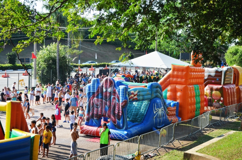 Festa da Uva recebe mais de 70 mil visitantes no primeiro final de semana