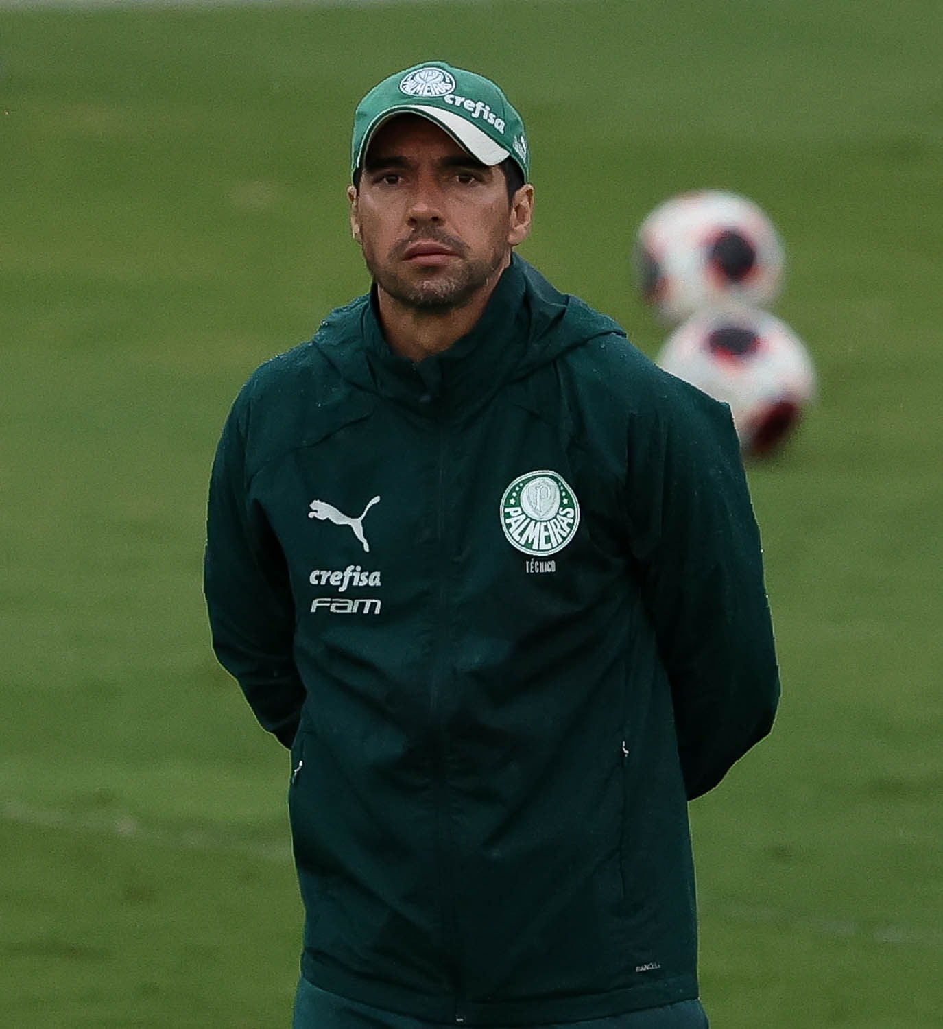 Pendurados fazem Abel Ferreira pensar em mudanças no Palmeiras para enfrentar o Guarani