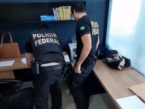 Operação da Receita e PF combate contrabando de combustíveis