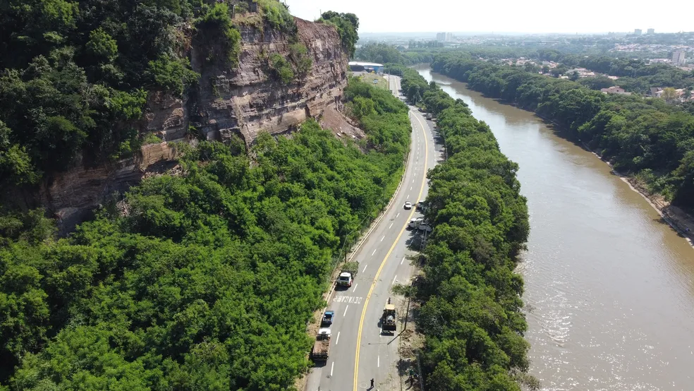Avenida Jaime Pereira, em Piracicaba, é parcialmente liberada