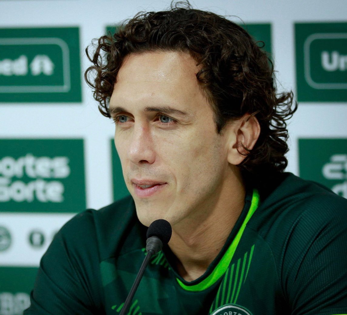 Ceará deve anunciar carrasco do Guarani antes da final do Nordestão