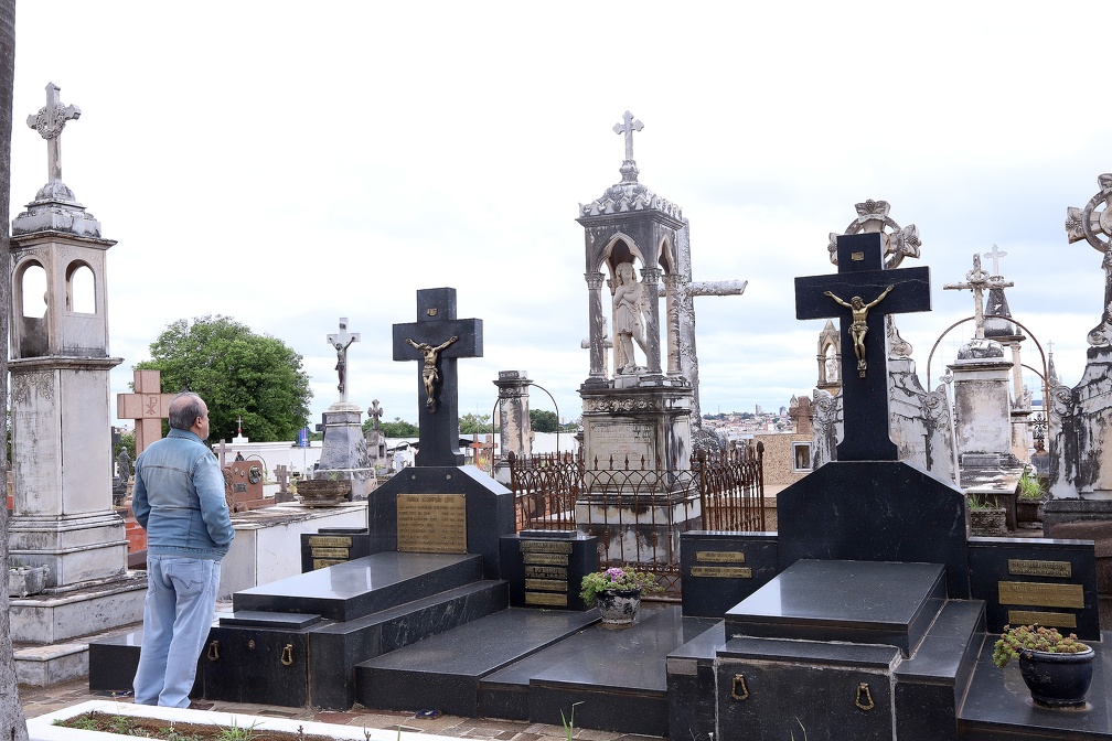 Setec muda regras para gratuidade de velórios e sepultamentos em Campinas