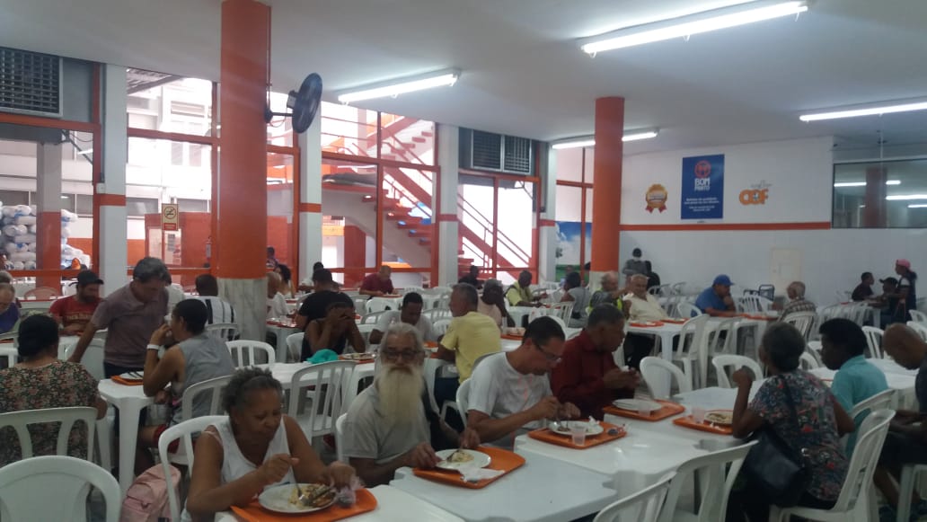 Com cardápio especial, Bom Prato serve mais de 2 mil refeições em Campinas