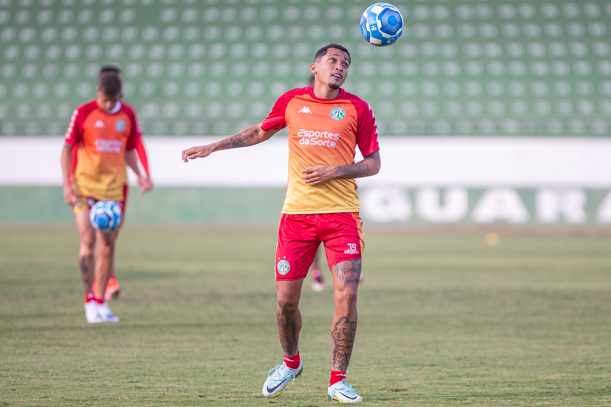 Guarani anuncia a contratação do zagueiro Walber