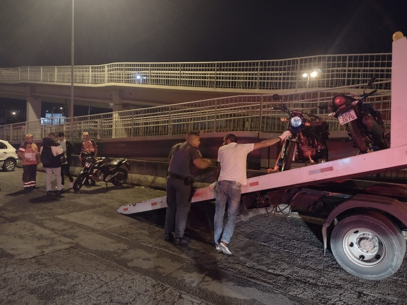 Limeira multa 70 estabelecimentos durante fiscalização em bares