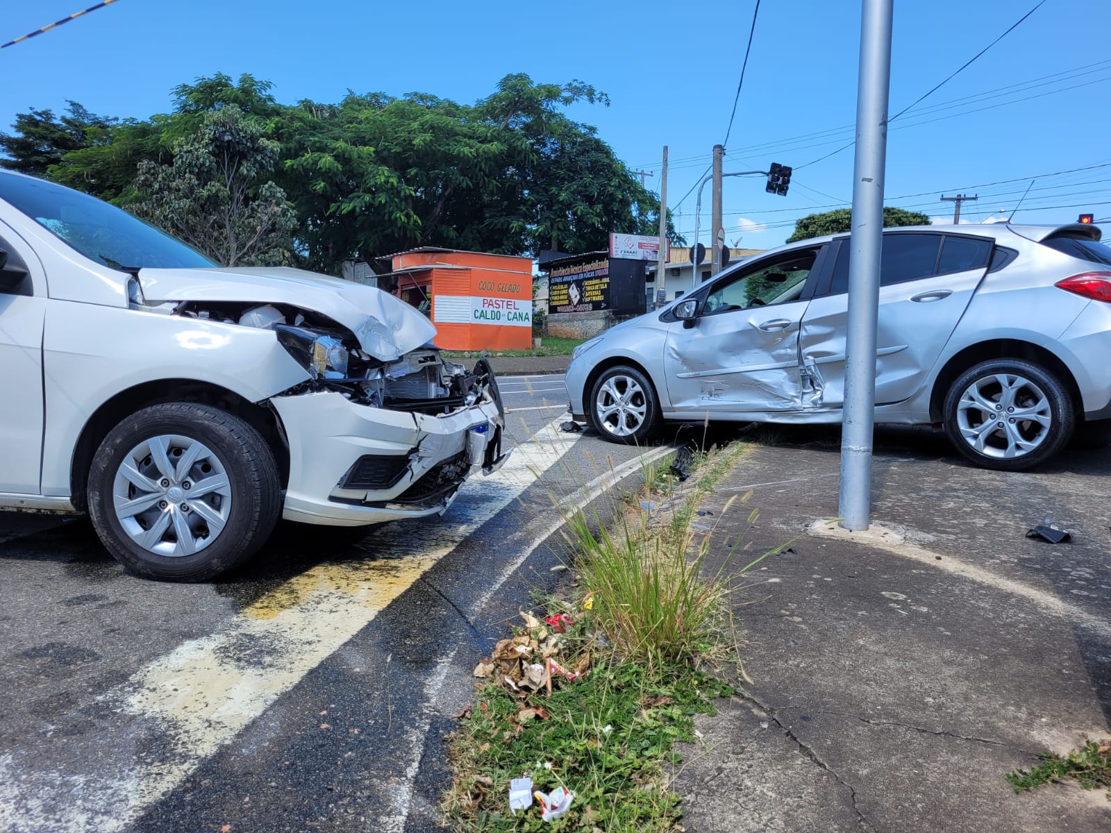 PM prende motorista após perseguição e batida em Campinas