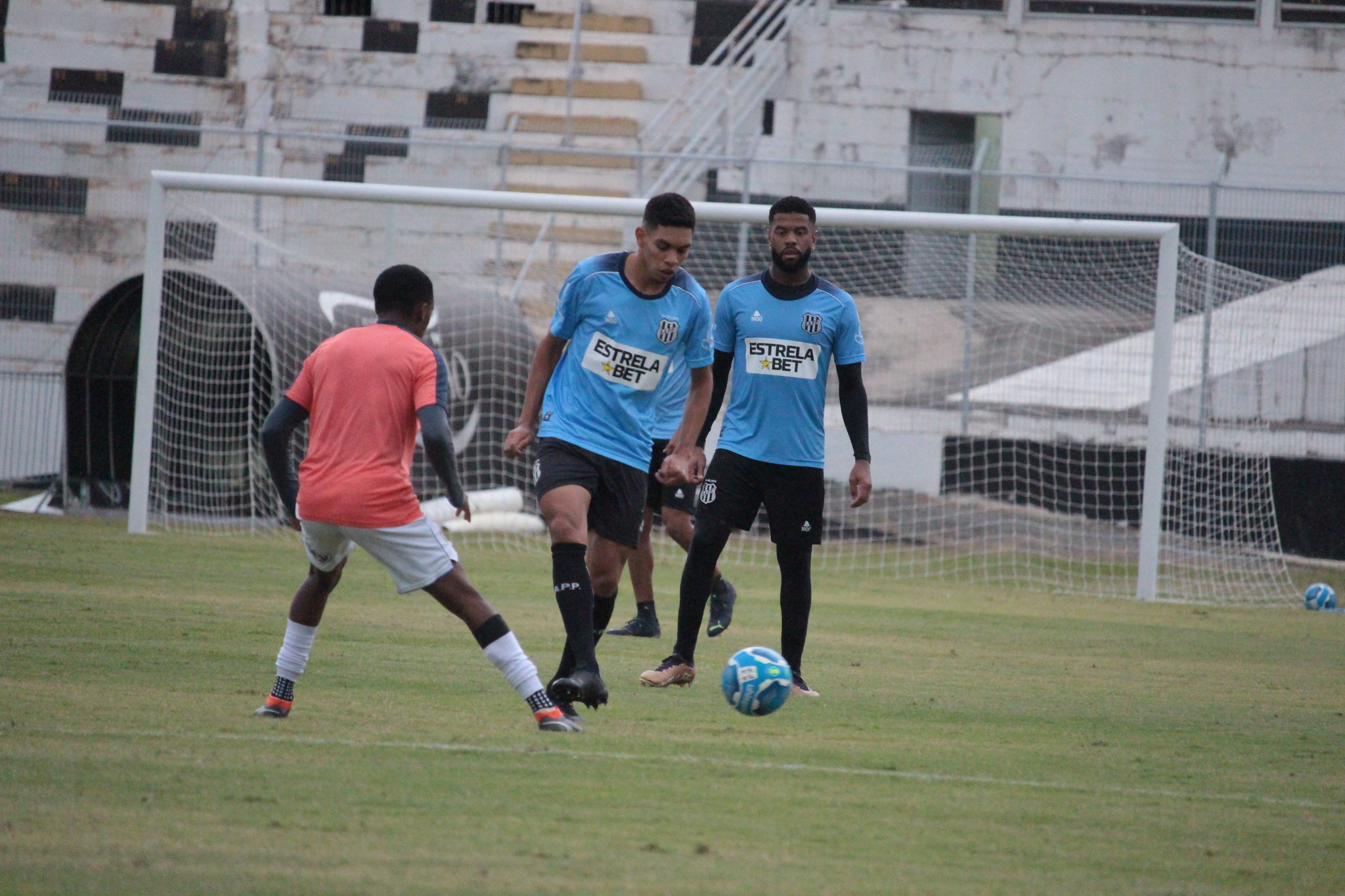 Com semana cheia de trabalho, Ponte Preta empate com Ska Brasil em jogo-treino
