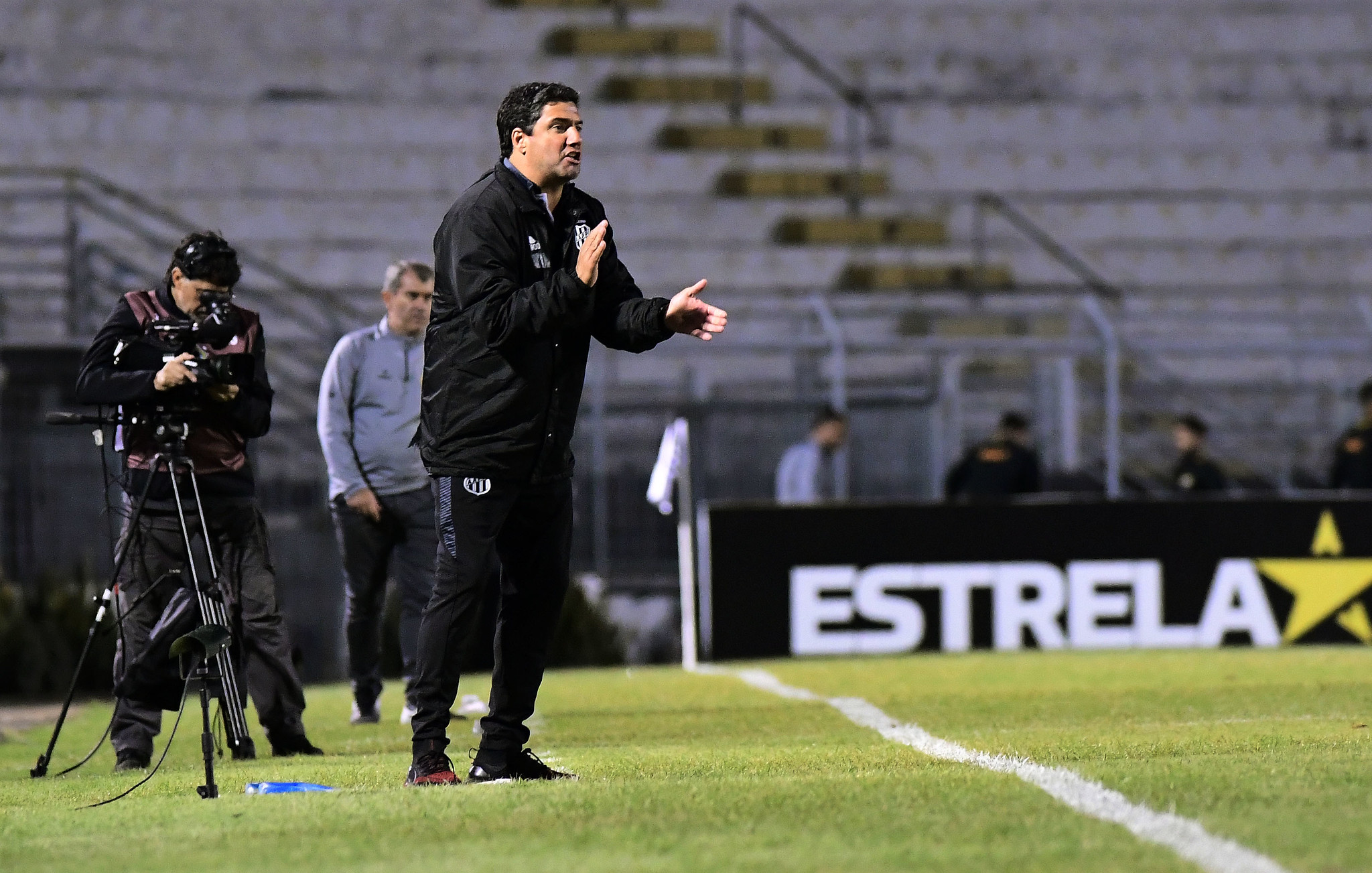 Felipe Moreira avalia empate da Ponte em Chapecó e comenta discussão entre Jeh e Matheus Jesus