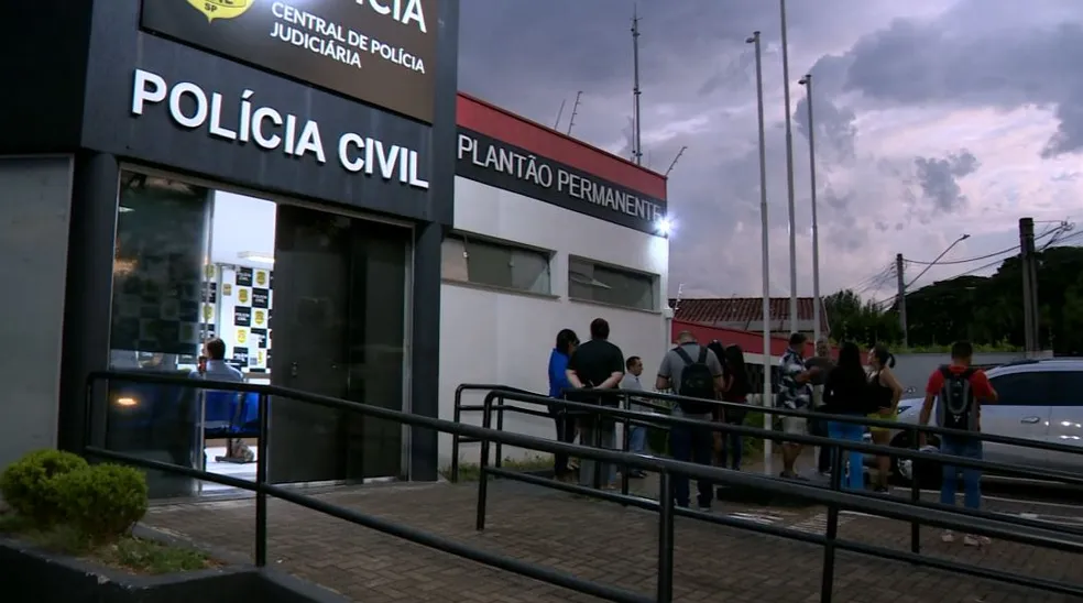 Homem tenta matar mulher com lâmina de barbear e é preso em Mogi Guaçu