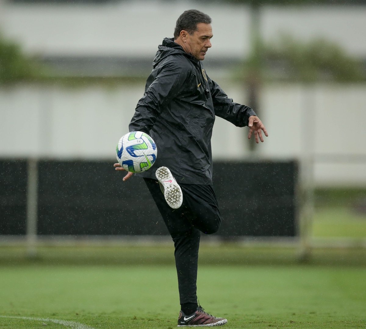 Luxemburgo valoriza empate do Corinthians em clássico Majestoso
