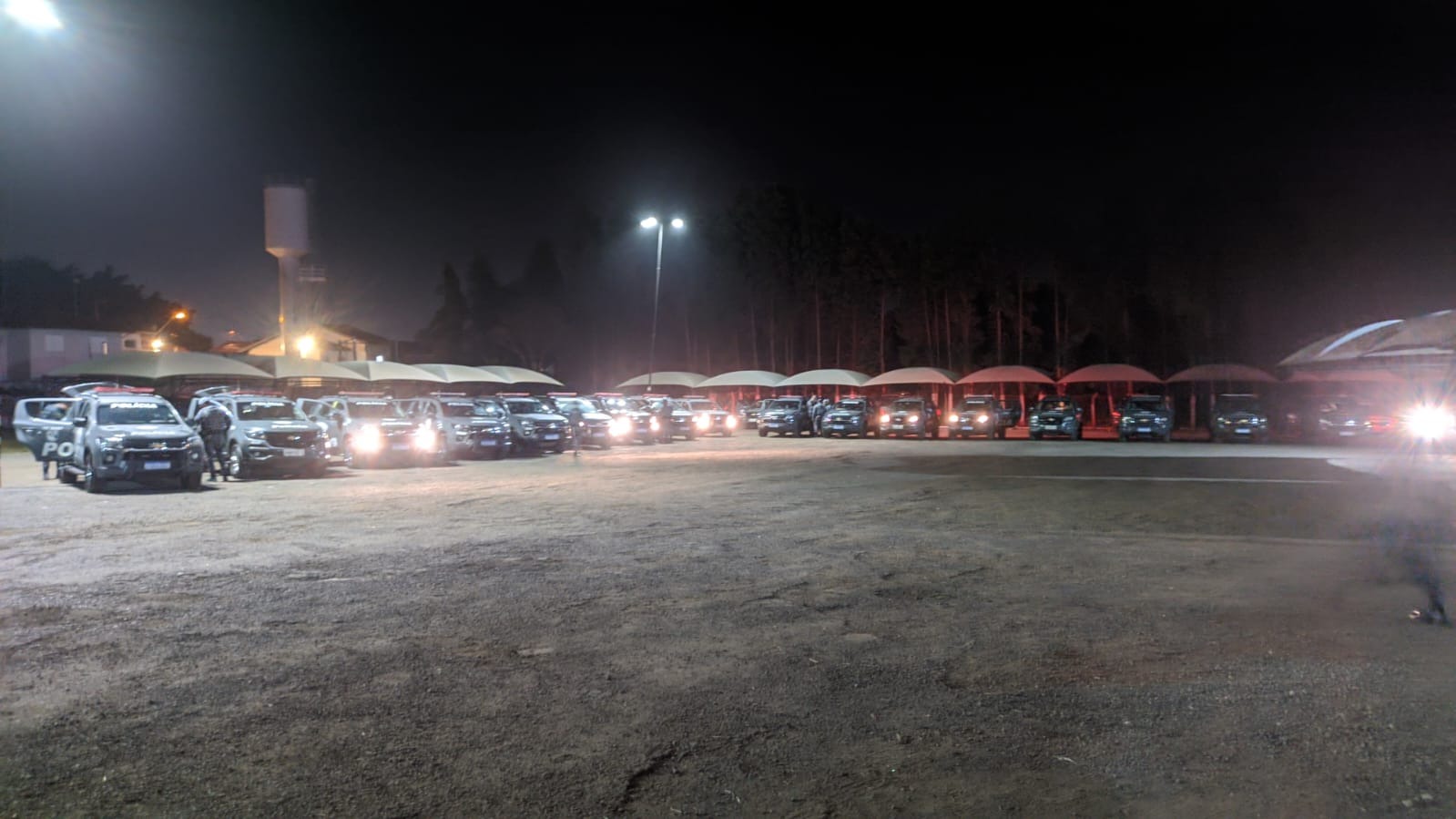 Operação contra organização criminosa prende cinco em Rio Claro 