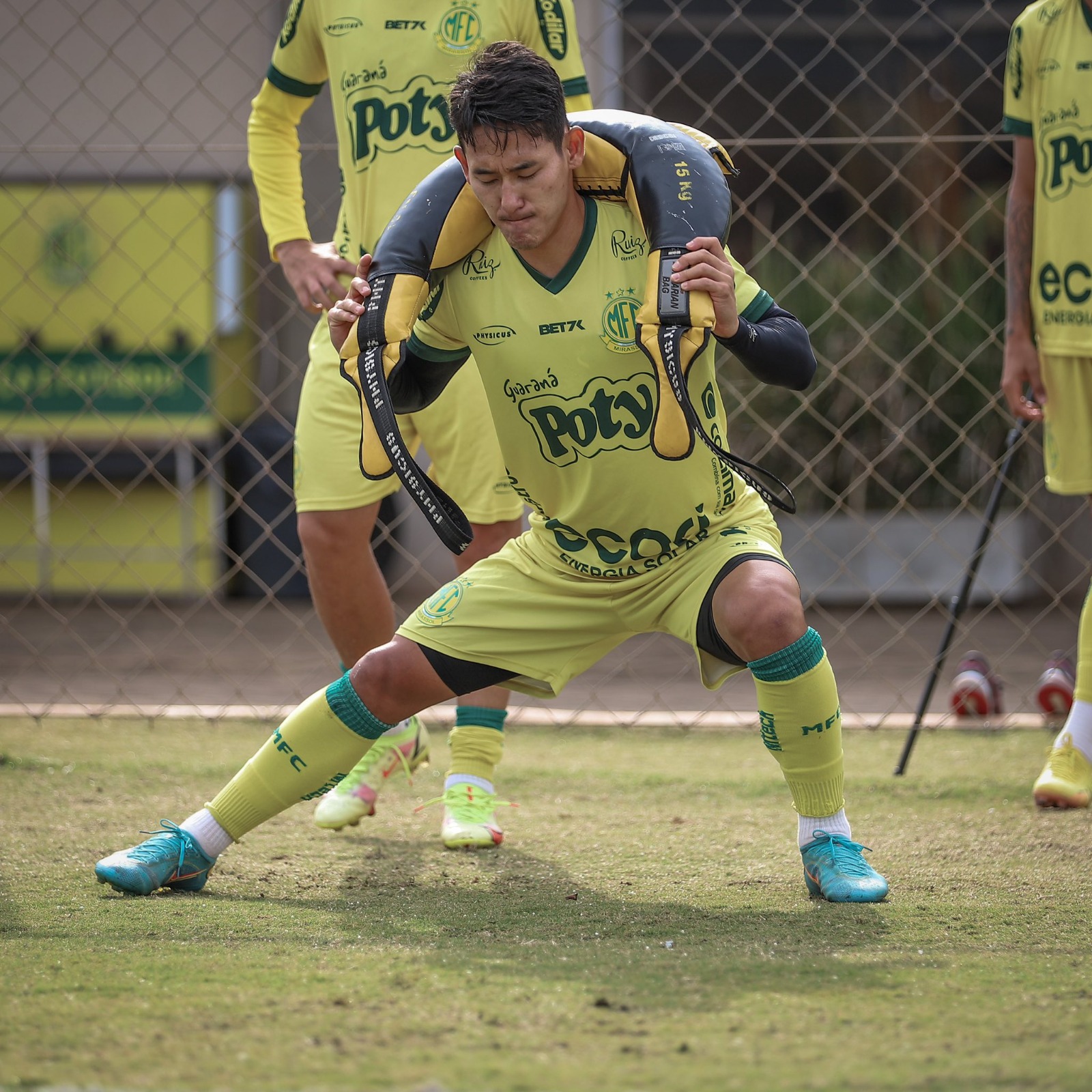 Técnico Mozart Santos quer Mirassol brigando no pelotão da frente na Série B