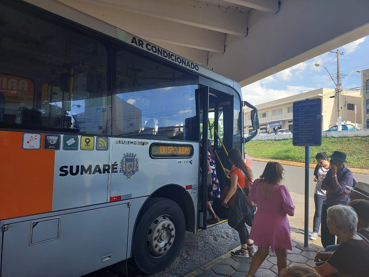 Usuários do transporte coletivo de Sumaré criticam reajuste de 23,8% na tarifa