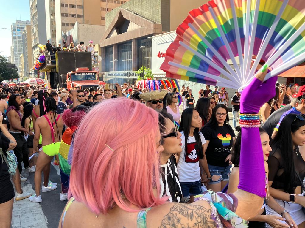 23ª Parada do Orgulho LGBT+ reúne milhares de pessoas em Campinas