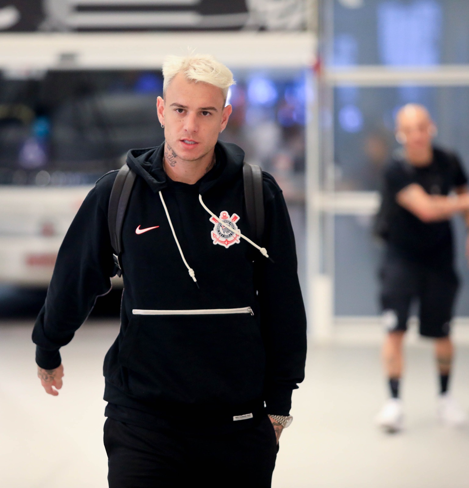Atacante Roger Guedes pede calma a torcida do Corinthians