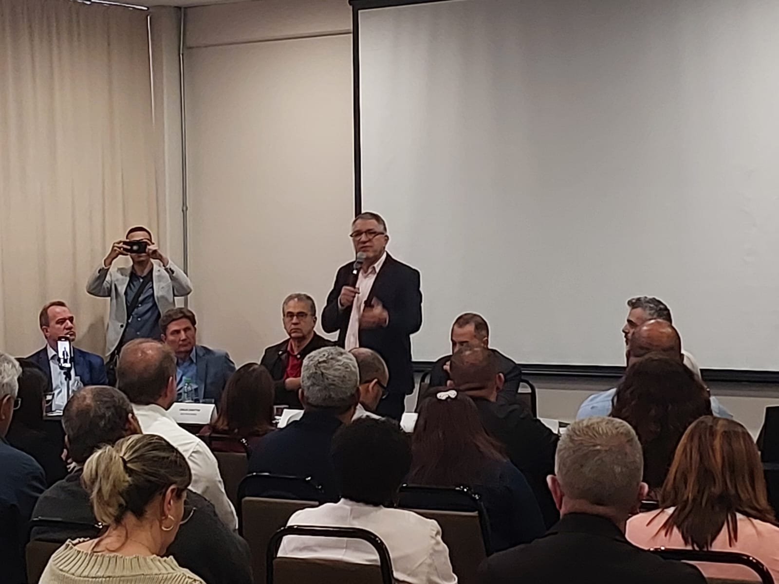 Em Hortolândia, Padilha minimiza críticas sobre articulação com o Congresso