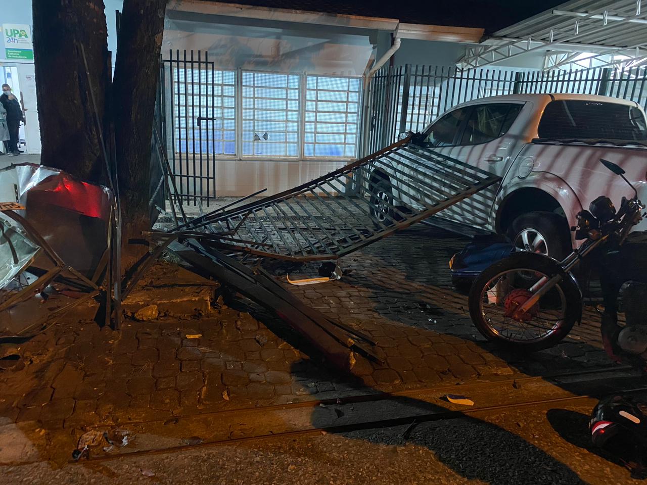 Homem que furtou ambulância em UPA deve ir para hospital psiquiátrico 